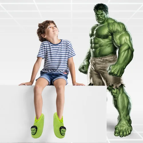 Vista 5 de Marvel Calcetines y pantuflas para niños con Spiderman, Capitán América, Iron Man y Vengadores, paquete de 2 y 3 unidades, pantuflas para niños
