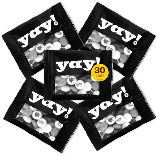 Vista 11 de M&M'S - Juego de recuerdos de fiesta de chocolate de graduación, 30 paquetes de 0.75 onzas, dulces M&M'S® de la clase 2026 con sombrero