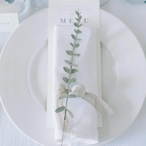 Vista 5 de GREENRAIN 24 piezas de tallo de eucalipto artificial de seda de eucalipto sintético, ramas de eucalipto falsas, plantas para bodas, fiestas, ramos