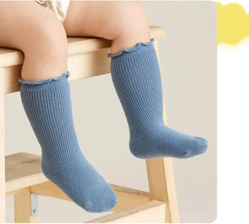 Vista 5 de hwojjha Calcetines para bebés y niñas pequeñas, con volantes, calcetines de vestir con volantes, calcetines antideslizantes para bebés, lindos