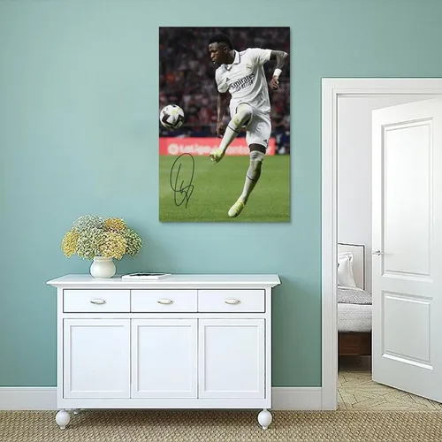 Vista 4 de LOGAUT Vinicius Jr Poster Vini Jr - Póster de fútbol firmado para pared, pintura estética para decoración del hogar, (V5114), sin marco, 12 x 18