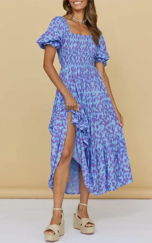 Vista 3 de PRETTYGARDEN Vestidos de verano con estampado floral bohemio para mujer, cuello cuadrado, manga abombada, acampanado, vestido largo casual fruncido