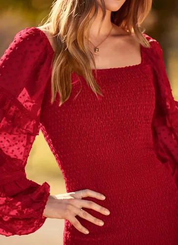 Vista 6 de PRETTYGARDEN Vestido corto ajustado fruncido para mujer, manga larga, cuello cuadrado, lunares suizos, volantes, vestido elegante de sirena