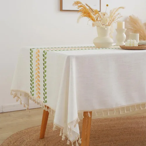 Vista 2 de AMZALI Mantel cuadrado de lino de algodón con bordado de hojas, diseño para granja, con borlas, sin arrugas, cubierta de mesa para decoración
