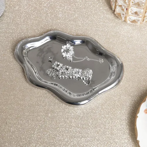 Vista 2 de Plato de baratijas de nube, bandeja de joyería gordita, plato de cerámica para anillos, aretes, collar, organizador del día de la madre, Acción