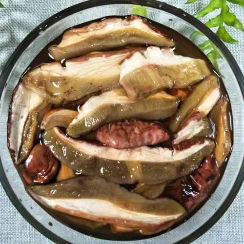 Vista 4 de Boletus, cep, Boletus Luridus, Boletus Reticulatus, Boletus Taianus, Boletus Sylvestris, Boletus natural, Boletus Venturii, niuganjun, hongo seco