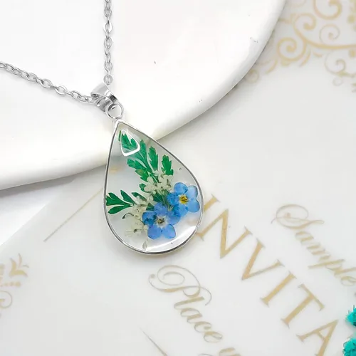 Vista 31 de Collar de flores silvestres prensadas con encaje de Forget-Me-Not y Queen Anne Collar de flores prensadas de oro Collares hechos a mano