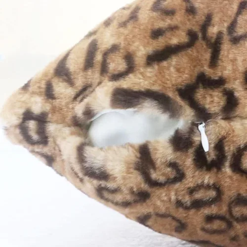 Vista 6 de Almohadas Decorativas de Piel Sintética, Juego de 2 Fundas de Almohada Cuadradas Decorativas para Sofá, Estampado de Leopardo Guepardo Funda