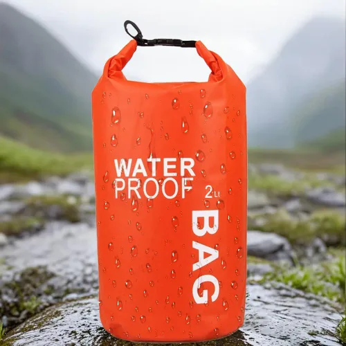 Vista 7 de Bolsa seca impermeable de 2 litros, saco ligero enrollable para kayak, natación, campamento y playa, compacto y resistente al agua, esencial