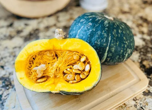 Vista 6 de TomorrowSeeds - Semillas de calabaza Kabocha - Más de 20 unidades - para plantar calabaza japonesa verde Hokkaido Ebisu asiático Tetsukabuto