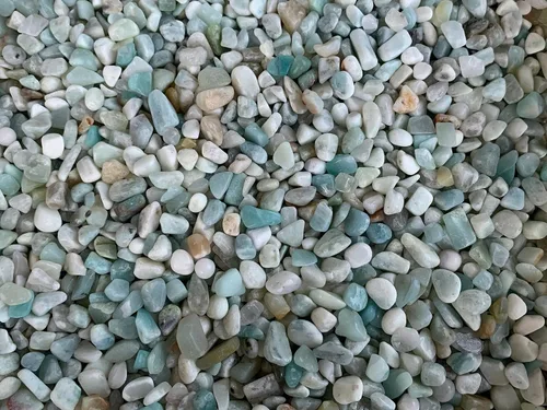 Vista 9 de Chips de piedras preciosas semi pulidas naturales al por mayor, mini cristales triturados, formas irregulares, chips de cristal sin perforar, Piedra
