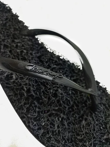 Vista 2 de CLEANUP Chanclas Flat Essence Black Exfoliante, masajista y relajante Sandalias de tanga cómodas y ligeras Fibras 100% veganas reciclables
