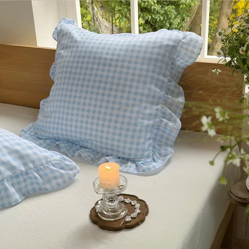 Vista 2 de NSNLGSGC Juego de 2 fundas de almohada de microfibra prelavada con volantes de color azul claro de 20 x 20 pulgadas, para cama/sofá
