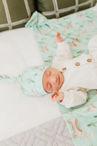 Vista 3 de Copper Pearl, Baby Beanie Hat Top Knot - Graphic 1