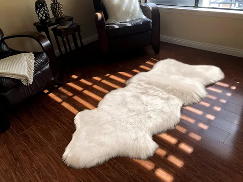 Vista 95 de LAMBZY Alfombra de piel de oveja auténtica, parte inferior gruesa y fuerte, fácilmente lavable, resistente a las manchas, perfecta para sala
