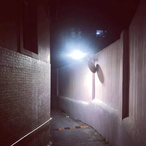 Vista 4 de Luz de inundación LED de 10 W, 1100 lúmenes, luz súper brillante de seguridad/trabajo/planta, IP66 impermeable al aire libre, reflector para porche