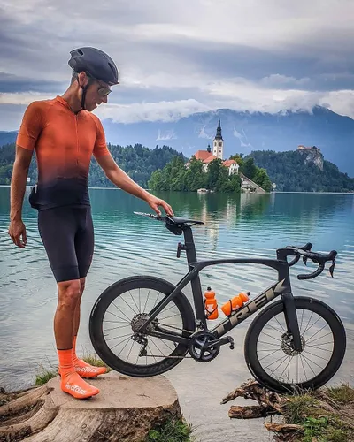 Vista 5 de Lo.gas Maillot de ciclismo para hombre, manga cortalarga, camisas de ciclismo con cremallera completa con bolsillos, ropa de bicicleta de carretera