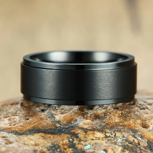 Vista 4 de WAINIS Juego de 8 anillos giratorios negros de acero inoxidable para hombres y mujeres anillos de ansiedad de liberación fresca Metal Zirconia cúbica
