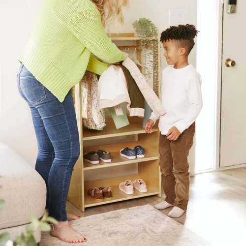 Vista 11 de ECR4Kids TrendiTot - Perchero con estantes ajustables, armario para niños, natural