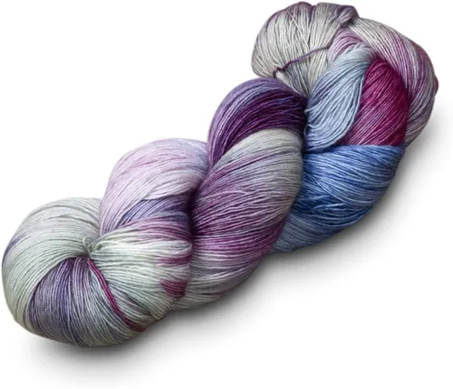 Vista 9 de Manos Del Uruguay Marina N0036 Lavanda, 3.53 oz, hilo de encaje teñido a mano