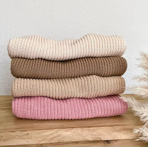 Vista 2 de Suéter de bebé personalizado con nombre tejido a mano y monograma, suéter recién nacido para niños pequeños, niñas, niños, baby shower, futura mamá