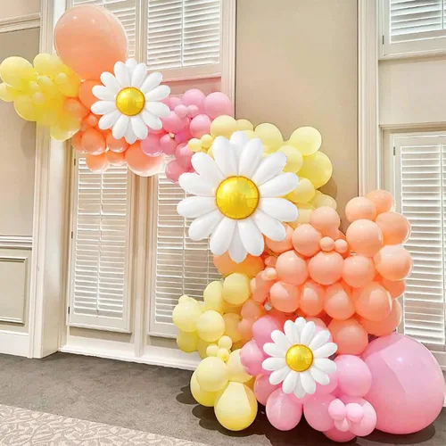 Vista 2 de Arco de guirnalda de globos de margarita, rosa, amarillo, blanco