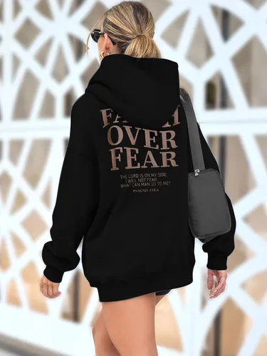 Vista 4 de Camiseta de manga corta con texto en inglés "My Favorite People Call Me Auntie", para mujer