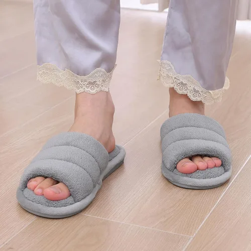 Vista 2 de shevalues Pantuflas de tela de rizo con punta abierta para mujer, pantuflas de espuma viscoelástica