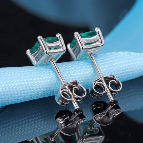 Vista 3 de LETMEXC Aretes de esmeralda zambiana cultivados en laboratorio de 0.5 quilates cuadrados de 0.197 x 0.197in plata S925 joyería clásica de moda, Oro