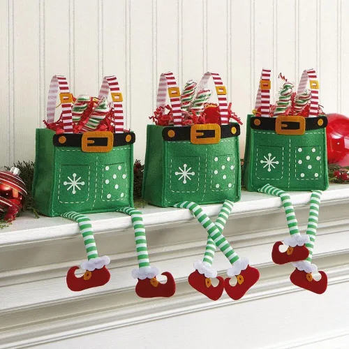 Vista 12 de Cardinal Ornament - Bolsas de fieltro de Navidad – Juego de 5 bolsas de regalo para niños, fiestas de vacaciones, decoración de profesores