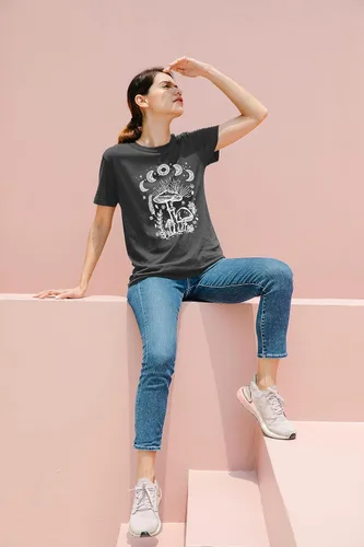 Vista 2 de Dapiaoliang Camiseta sin mangas con estampado floral y luna para mujer, diseño gótico y estético, para senderismo, aventura y naturaleza