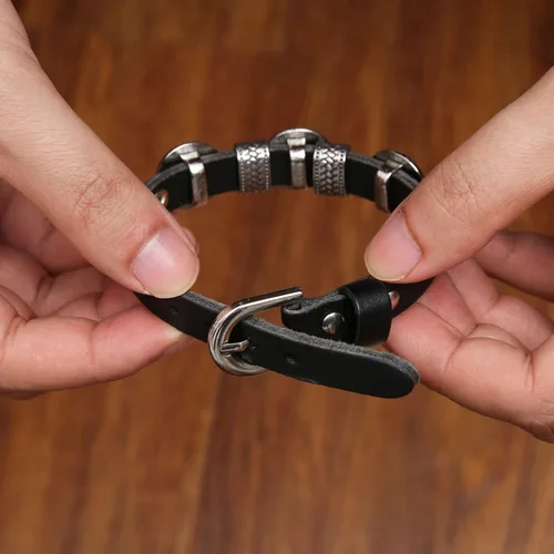 Vista 5 de HZMAN Pulseras vikingas trenzadas de cuero para hombres y niños, estilo nórdico, vintage, árbol de la vida, pulsera de talismán, regalo de joyería