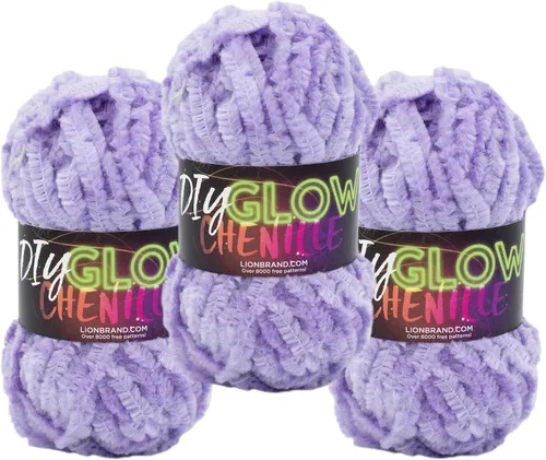 Vista 16 de Lion Brand Yarn Chenilla Resplandeciente DIY, Hilo Grueso, Glow Worm, 1 Paquete Gusano resplandor