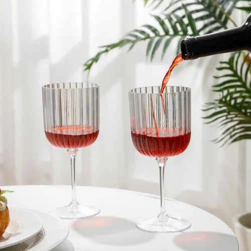 Vista 3 de Jingmore Paquete de 12 copas de vino de plástico acanaladas con tallo de 11 onzas, copas de vino desmontables, desechables, estilo vintage