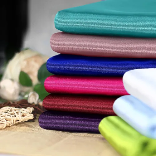 Vista 5 de The Yard - Tela de satén suave y sedosa de 1 yarda de 60 pulgadas de ancho, tela sólida para vestidos de novia, costura, manualidades, decoraciones