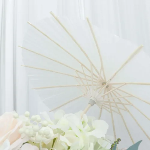 Vista 8 de Efavormart - Paquete de 4 mini paraguas de papel blanco de 16 pulgadas, pequeños detalles de bambú para centros de mesa caprichosos, recuerdos
