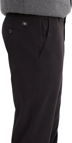 Vista 2 de Dockers Slim Fit Ultimate Chino para hombre con Smart 360 Flex