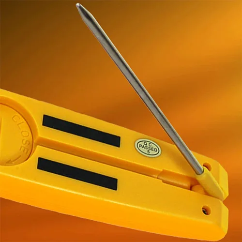 Vista 3 de UEi PDT655 - Termómetro de bolsillo plegable de temperatura diferencial, termómetro digital HVAC con pantalla retroiluminada y montaje magnético