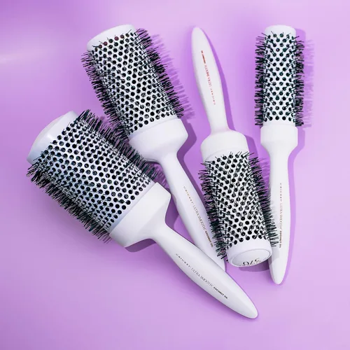 Vista 9 de Cricket Cepillo térmico de coco ultra suave, barril de cerámica de 1.5 pulgadas, aceite de coco y queratina, cerdas antiestáticas resistentes al