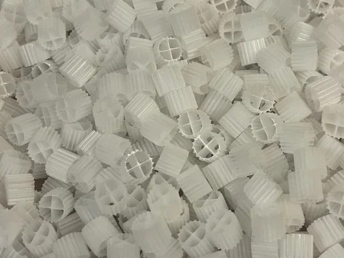 Vista 3 de K1 Bio Filter Media Moving Bed Biofilm Reactor (MBBR) para acuaponía, acuicultura, hidroponía - estanques - acuarios por Wholesale Koi Farm, 1 pie