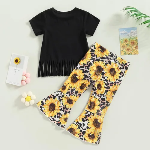 Vista 105 de fhutpw Conjunto de camiseta de manga corta con estampado de vaca y pantalones acampanados de dibujos animados para niñas