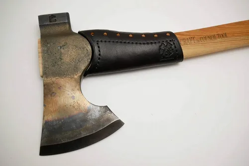 Vista 3 de Protector/Collar de mango de hacha de cuero (Council Tool 2# Wood-Craft Camp Carver, 16″, marrón)