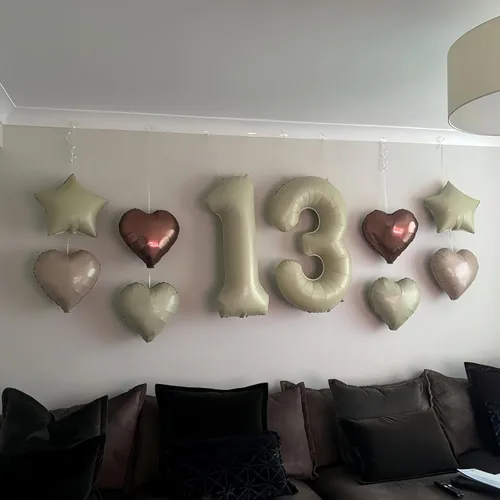 Vista 7 de Decoración de Globos Número 10 de 40 Pulgadas, Globos de Corazón Neutro de Papel de Aluminio Crema Retro Albaricoque Marrón con Globo de Helio