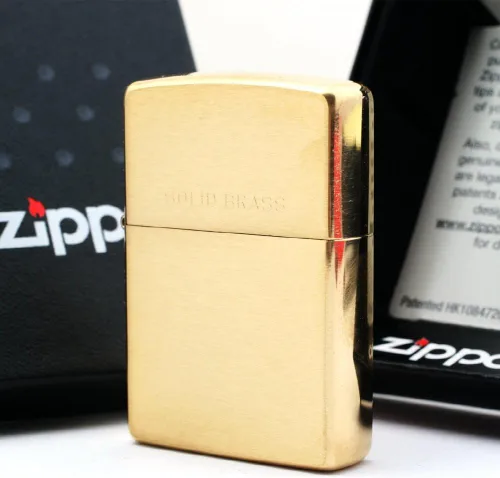 Vista 3 de Encendedor de latón Zippo 204 grabado personalizado, regalo personalizado para hombres, padrinos de boda, cumpleaños o aniversario