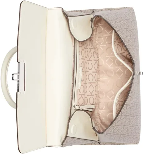 Vista 4 de Calvin Klein Bolso Becky Turn Lock para mujer - 2 en 1, piel vegana, 3 bolsillos