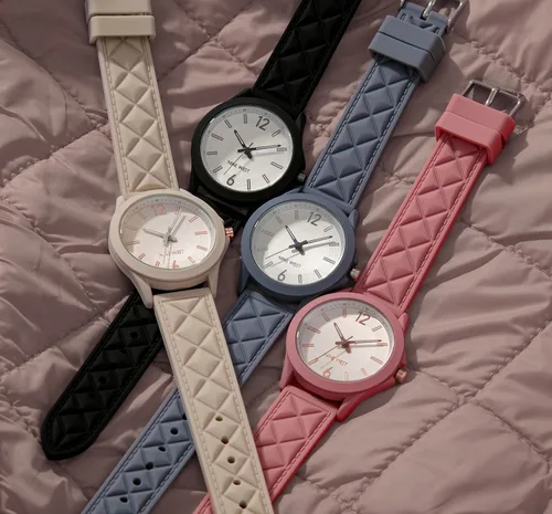 Vista 5 de Nine West - Reloj con correa de silicona para mujer, NW2942