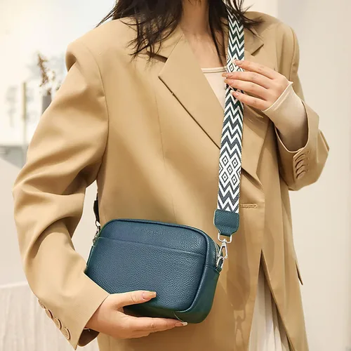 Vista 6 de Bolsos cruzados de cuero para mujer, bolso cruzado de moda para cámara, bolso de mano con correa de guitarra, bolso cruzado pequeño