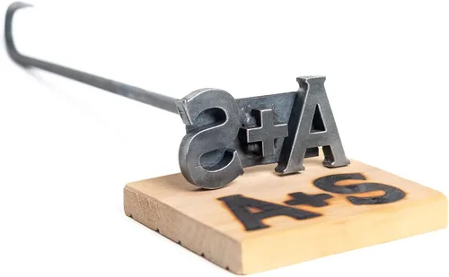 Vista 2 de Hierro de marca de madera para manualidades personalizadas, carpintería personalizada, barbacoa y parrilla, hierro de marca personalizado de 2