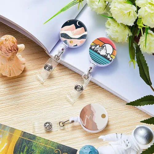 Vista 60 de Carrete retráctil para credenciales de enfermera, lindo nombre, carretes decorativos para tarjetas de identificación con clip en soportes