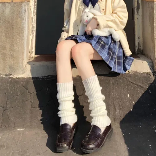 Vista 3 de mdnhsb Calentadores de piernas para mujer, de punto acanalado, Kawaii Y2K, Harajuku Gyaru, lindos calentadores de piernas, calcetines góticos